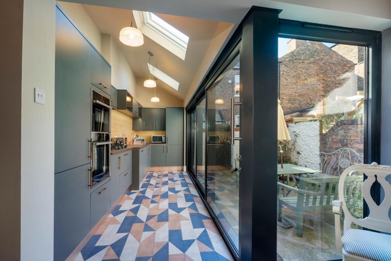 22 Sandringham Street *