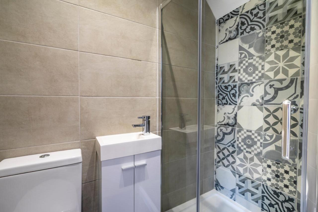 22 Sandringham Street York